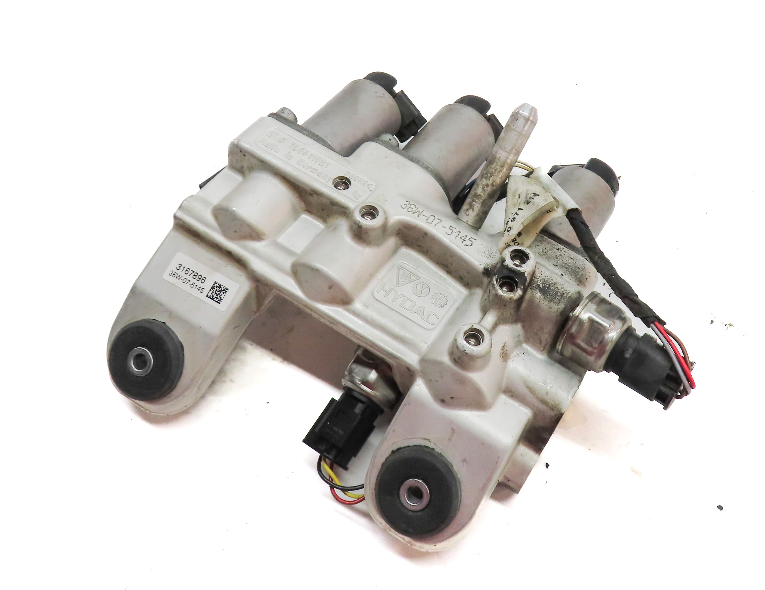 2008 PORSCHE CAYENNE (955) VEHICLE SUSPENSION LEVEL LEVELING VALVE BLOCK — exact item pictured